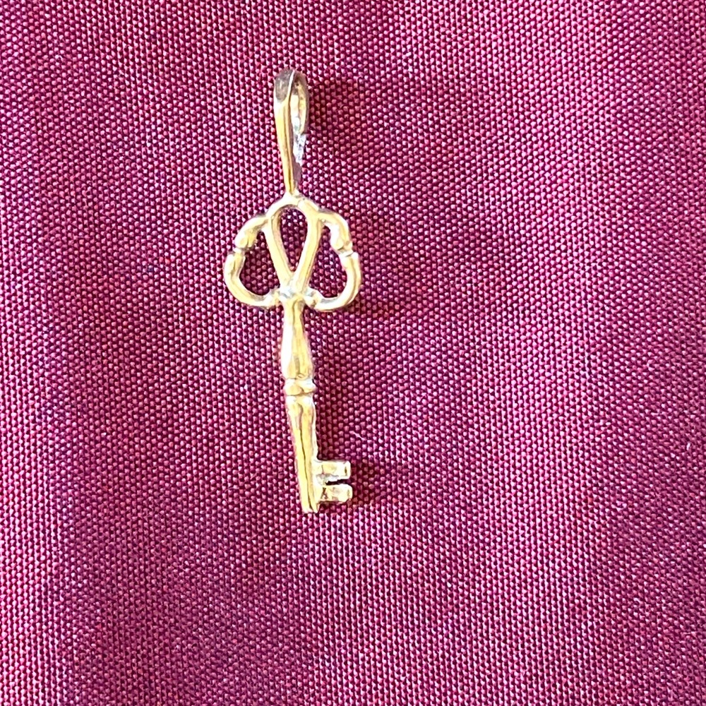 Darling Gold Key Charm / Pendant